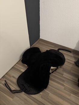 Fellsattel, Felix Bühler, Sheryl Helbling, Fellsattel, Lauerz