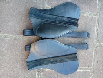 Fender mit Pauschen incl. Riemen schwarz neuwertig Barefoot o.ä. Barefoot Support
