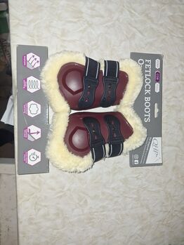 Streichkappen mit Fell Cob, QHP, C.D., Tendon Boots, Euskirchen