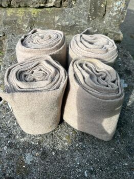 Bandagen aus Fleece, Verschiedene Marken, Silke , Horse Bandages & Wraps, Menden