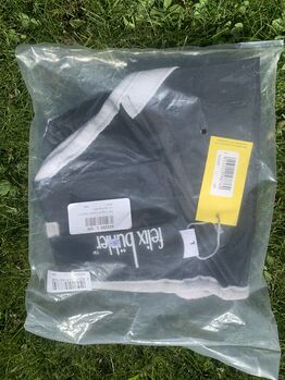 Fliegenmasken mit Fransen