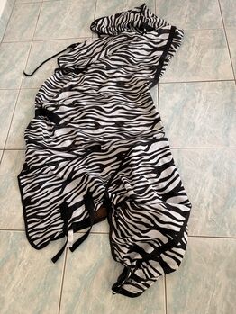 Fliegendecke mit Halsteil neuwertig 135 cm, Felix Bühler, Vanessa, Horse Blankets, Sheets & Coolers, Blonay