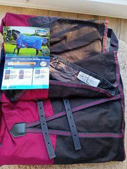 Gefütterte Winterdecke, Weatherbeeta, sehr guter Zustand, gereinigt, Weatherbeeta Winterdecke für Grosspferd 155/205, gefüttert, sehr guter Zustand,, Liane Kubbe, Horse Blankets, Sheets & Coolers, Eimke Wichtenbeck