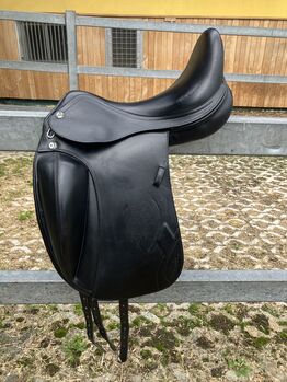 Verkaufe gebrauchten Prestige Philosophy D - K 17/33 (aktuell KW 32), Prestige Philosophy D - K, Elisabeth Wimmer, Dressage Saddle, Salzburg