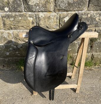 Forestier Dressursattel / Monoblatt – 18” Forestier Monoquartier