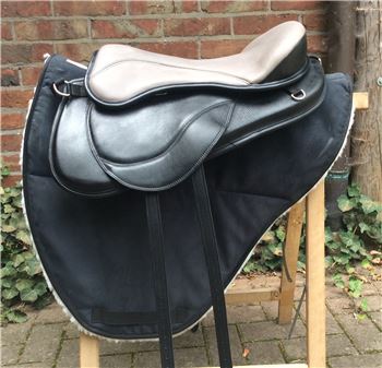 Freeformsattel neuwertig, Freeform Baumloser Sattel, Julia Sandmann, Treeless Saddle