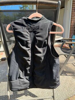Freejump Airbag Weste Gr. M, Freejump Airbag Weste, Privat, Safety Vests & Back Protectors, Borkum