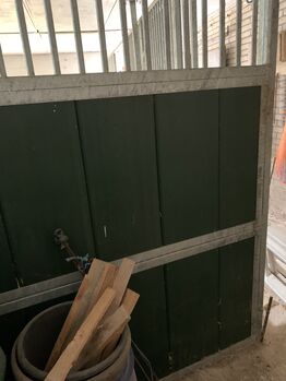 Front und Trennwände oben Metall und unten grün, Trennwand, Georgia, Paddock-, Boxen- & Stallmatten, Geilenkirchen