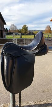 Fryso dressage saddle 18 Zoll wither 35, Fryso Legacy, VIOLA Hoyle, Dressage Pads, ESCHENLOHE