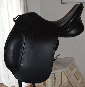 Fryso Legato 18x4, Fryso Legato, Laestrella , Dressage Saddle, Schorndorf