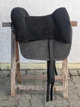 Fellsattel von Grandeur "Tomentum", Grandeur Tomentum, Kathi, Lambskin Pad, Aschau