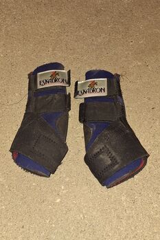 Gamaschen, Eskadron, Manuela Schmiedhofer , Tendon Boots, Obdach