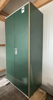 Sattelschrank Bundeswehr grün mit Zubehör, Raphael, Tack Locker, Augustfehn