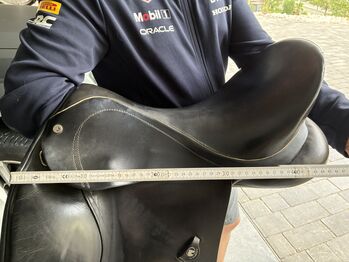 Dt.Saddlery Dressursattel 18“ Dt.Saddlery