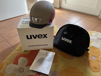 Toller Reithelm von Uvex, Uvex Reithelm elexxion pro ltd champ mat/ shiny S, Katrin Klussmann, Riding Helmets, Oyten