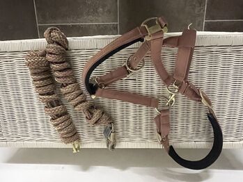 Halfter und zwei Stricke Eskadron Heritage rosa, Eskadron Heritage , Kranen , Halfter, Issum 