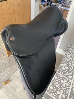Heather Moffat easifit saddle 17in, Heather moffat Easifit, Andrea selby, Baumloser Sattel, Warwickshire 
