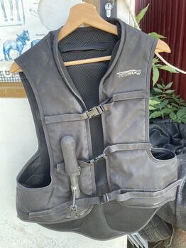 Helite Airnest Airbagweste Sicherheitsweste Gr. M, Helite Airnest, Mailin Glaser, Riding Helmets, Dolgen am See