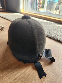 Helmet equestrian vintage, Brigitte, Riding Helmets, Abbotsford