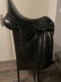 Hennig ASP 17,5 Zoll, Nadine, Dressage Saddle, Rodgau