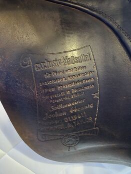 Hennig Dressage Saddle 17M Hennig Hennig