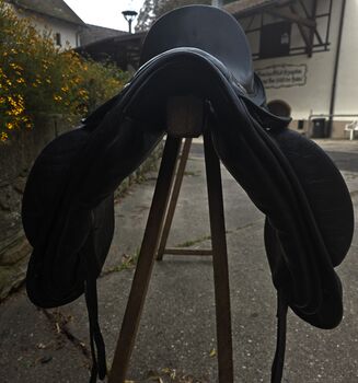 Hennig Dressursattel Hennig NZT 17,5 Zoll NZT