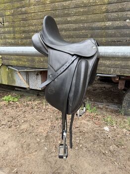 Hennig Monoblatt Dressursattel, Hennig, Elisa, Dressage Saddle, Berlin
