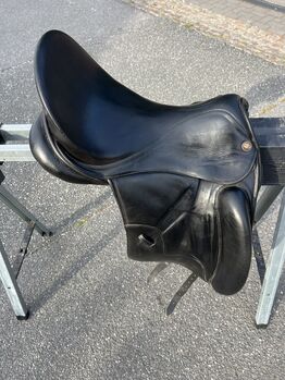 Henning Dressursattel Henning  Monoblatt 