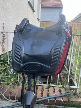 HIDALGO Florenz/Valencia Spezial 36cm für Gr 42-44-46+Grandeur Physio Pad TOP, Hidalgo Florenz (baugleich Valencia Special), Nina Marks, Treeless Saddle, Wolfsburg