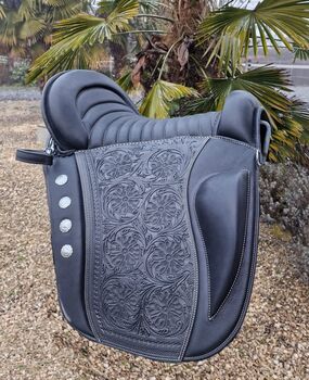 Hidalgo Lederbaumsattel Sanlucar SHIRE, Hidalgo Sanlucar, Kerstin Heyn - Feine Reitkunst (Sprint GmbH - Feine Reitkunst), Baroque Saddle, Freiburg