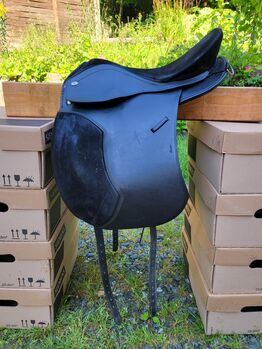 Hidalgo Sattel - Model Dresur London Spezial 18", Hidalgo Dresur London Spezial, Milena Strasikova, Dressage Saddle, Wiesa