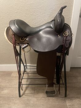 High Horse By Circle Y Trail Saddle 16”, Circle Y , Anessa Jory, Western Saddle, Valley Springs 