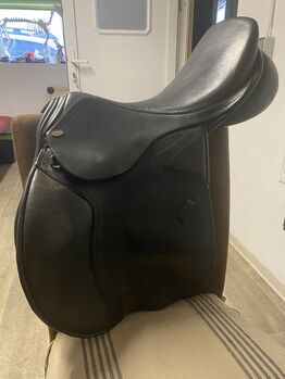 HKM Classic Rock 17,5, HKM Classic Rock, Evelyn , Jumping Saddle, Namborn 