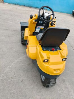hoflader Radlader dreiradlader Trike bobcat Nic Nse360