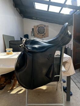 Springsattel Kieffer ‚Norbert Koof‘, Kieffer Norbert Koof, Justine Kluge, Jumping Saddle, Ausleben 