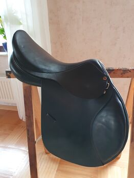 Springsattel Busse Brisbane 17,5 Zoll, Busse Brisbane , Annika Wagner , Jumping Saddle, Mayen