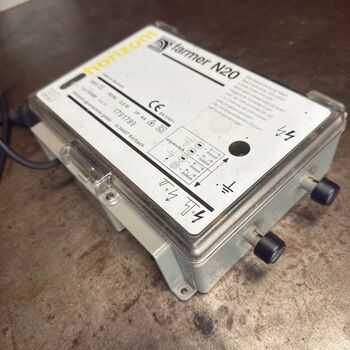 Weidezaungerät Horizont Farmer N20 230V E- Zaun Elektrozaungerat Horizont  Farmer N20