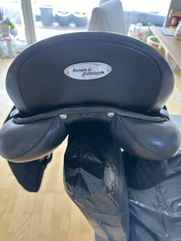Horse & Passion by Kieffer Dressursattel Horse & Passion by Kieffer Germany Dressursattel