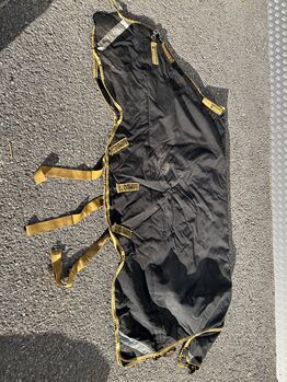 Horseware Rambo Supreme Turnout Heavy Vari Layer mit Halsteil 450g Rambo Horseware Rambo Supreme Turnout Heavy Vari Layer mit Halsteil 450g