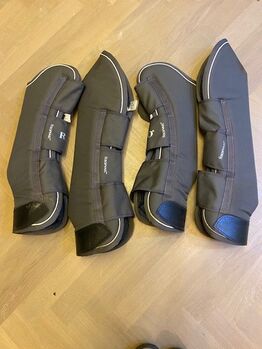 Horseware Rambo Travel Boots - Charcoal, Horseware, Fiona Barratt, Hoof Boots & Therapy Boots, Hungerford