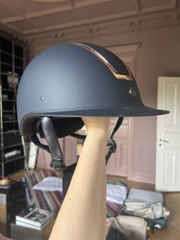 Horze Atmos Metallic II Helmet Horze Atmos Metallic II Helmet