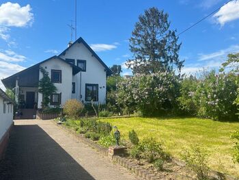 Miete Haus+Einliegerwohnung 290m², Stallung, Reitplatz, Poundpen...., Sarah, Equestrian Properties, Wiesbaden