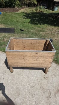 Heuraufe Holz, Caroline , Hay Nets, Bags & Rags, Kirchberg SG