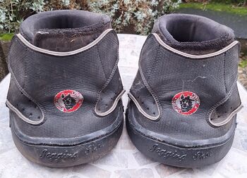 Hufschuhe EQUINE FUSION Active Jogging, Easyboots, Equine Fusion Active Jogging, Frank, Shoeing, Seevetal