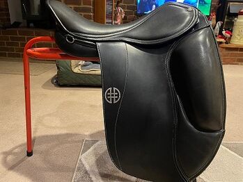 Hrimnir 17.5" Master Saddle, Hrimnir Master, renee tiefenthaler, Isländersattel, Clewer Village