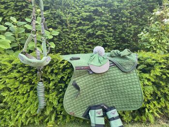 ‼️Hunter green‼️, Lemieux Lemieux set, Tiggy, Saddle Accessories, Surrey 