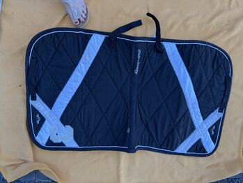 HV Polo Schabracke DL schwarz und weiß, HV Polo Polo Team, Daniela, Dressage Pads, Göppingen