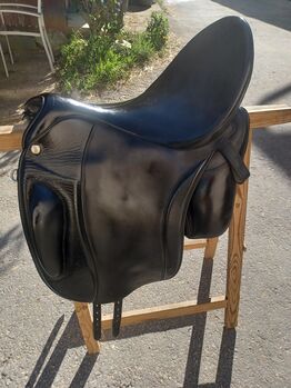 Iberosattel Dressursattel Royal Classic plus, Ibero Royal Classic Plus, Stella, Dressage Saddle, Stockach
