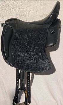 Iberosattel Amazona Dressage Comfort 3000 Premium line, Iberosattel Amazona Dressage Comfort , Monique Jenter , Dressage Saddle, Mannheim