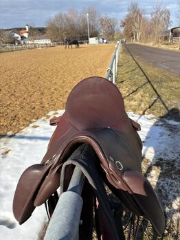 Iberosattel EL Primero 17,5 Zoll rotbraun wie neu Ibero 